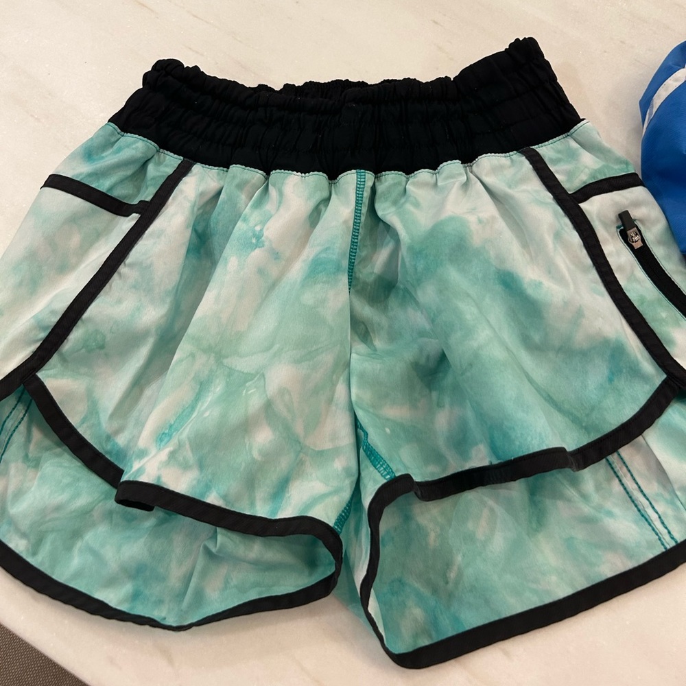 Lululemon vintage track that short